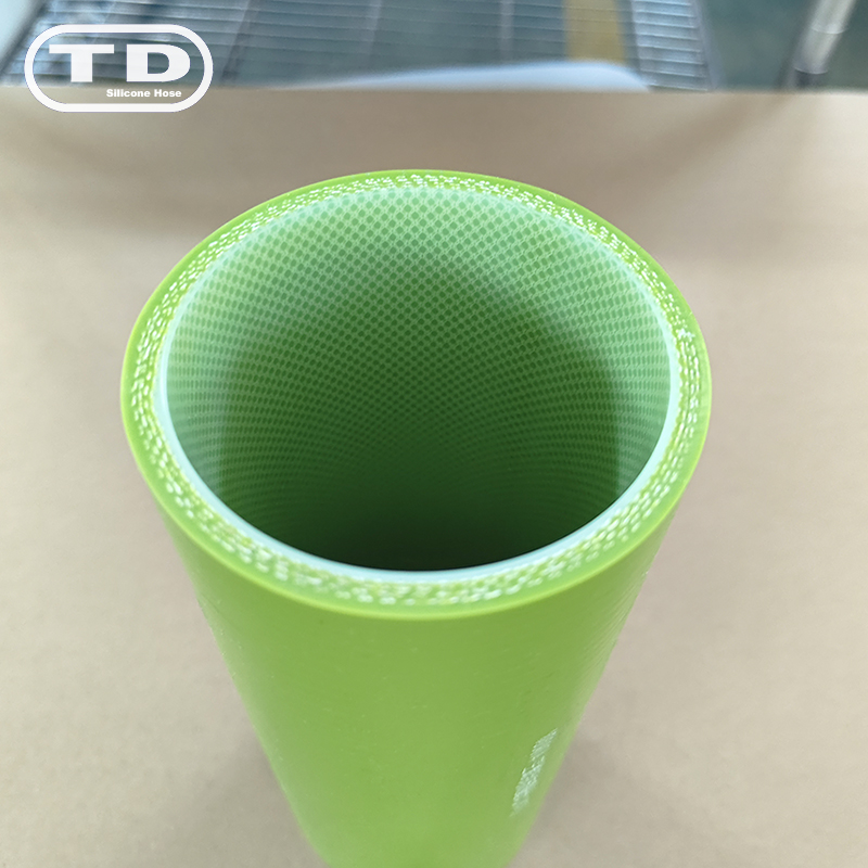 水素および燃料電池システム用のシリコンホース
